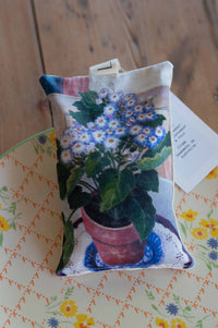 Cineraria scented sachet with floral design