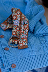 Blue cardigan with floral belt - DSC5067