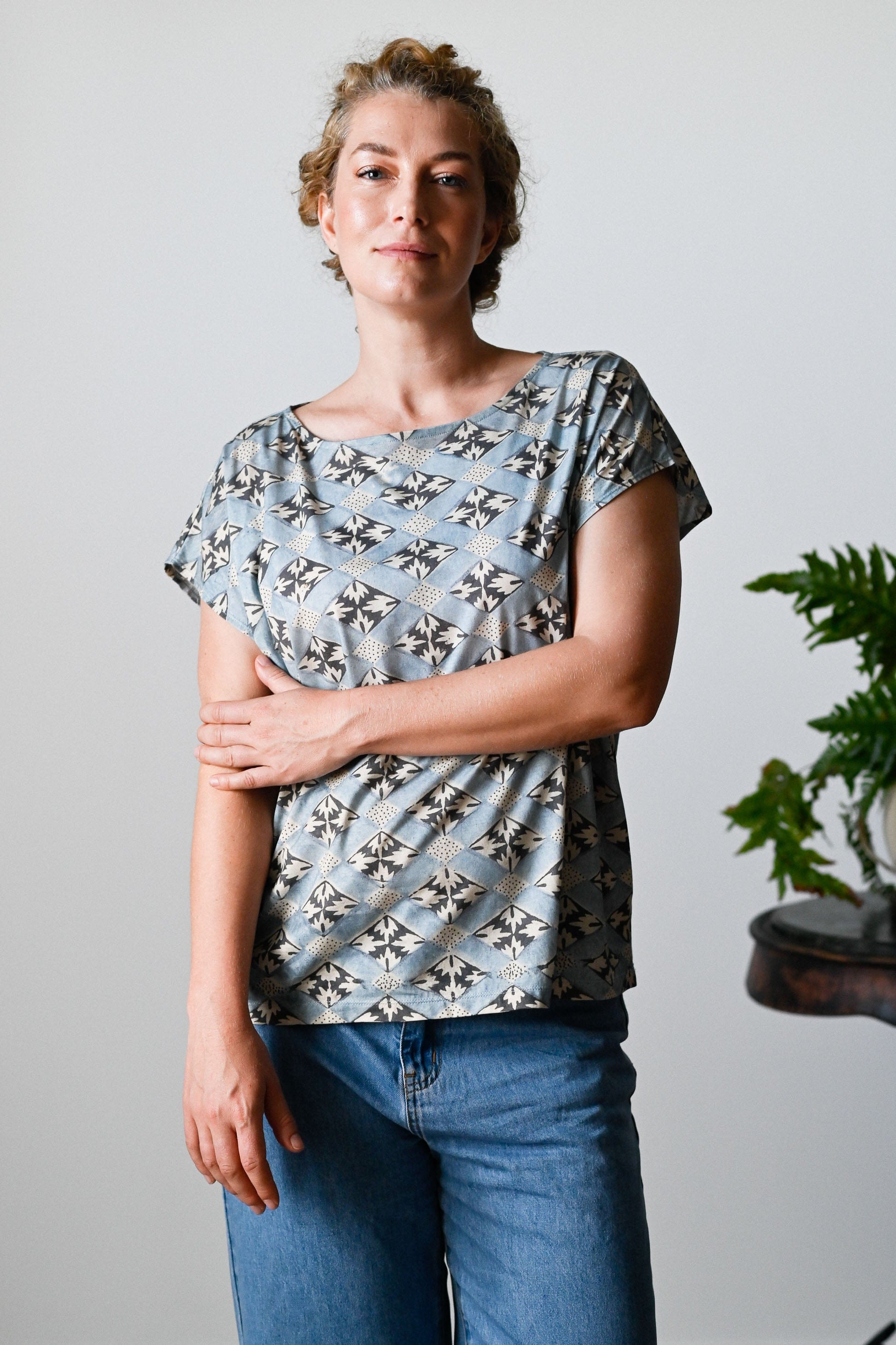 Eleanor Tee Diamond