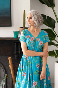 Ella Bluesette in blue floral dress