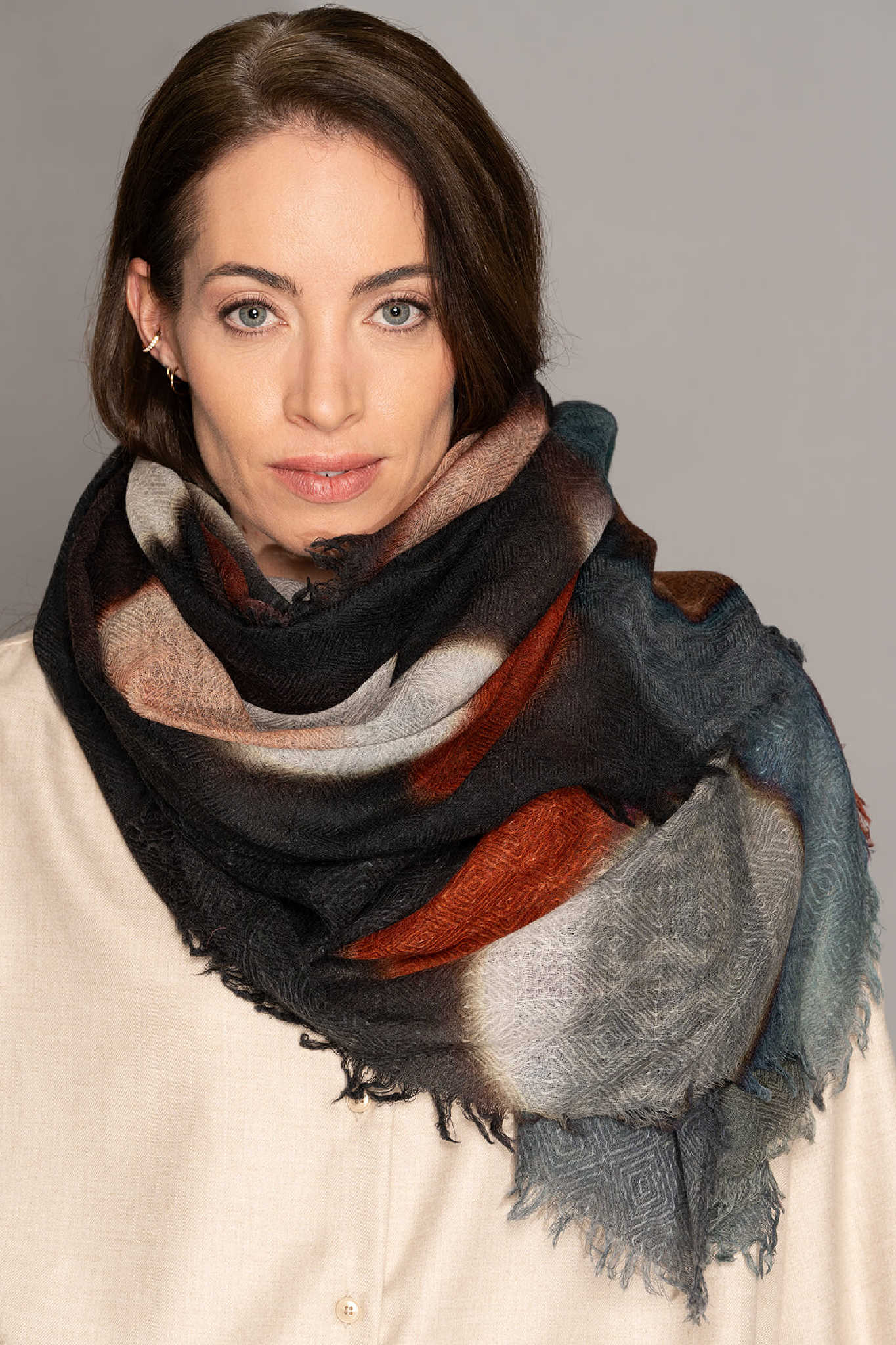Elva Scarf Circles