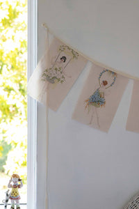 Flower girl garland with floral illustrations
