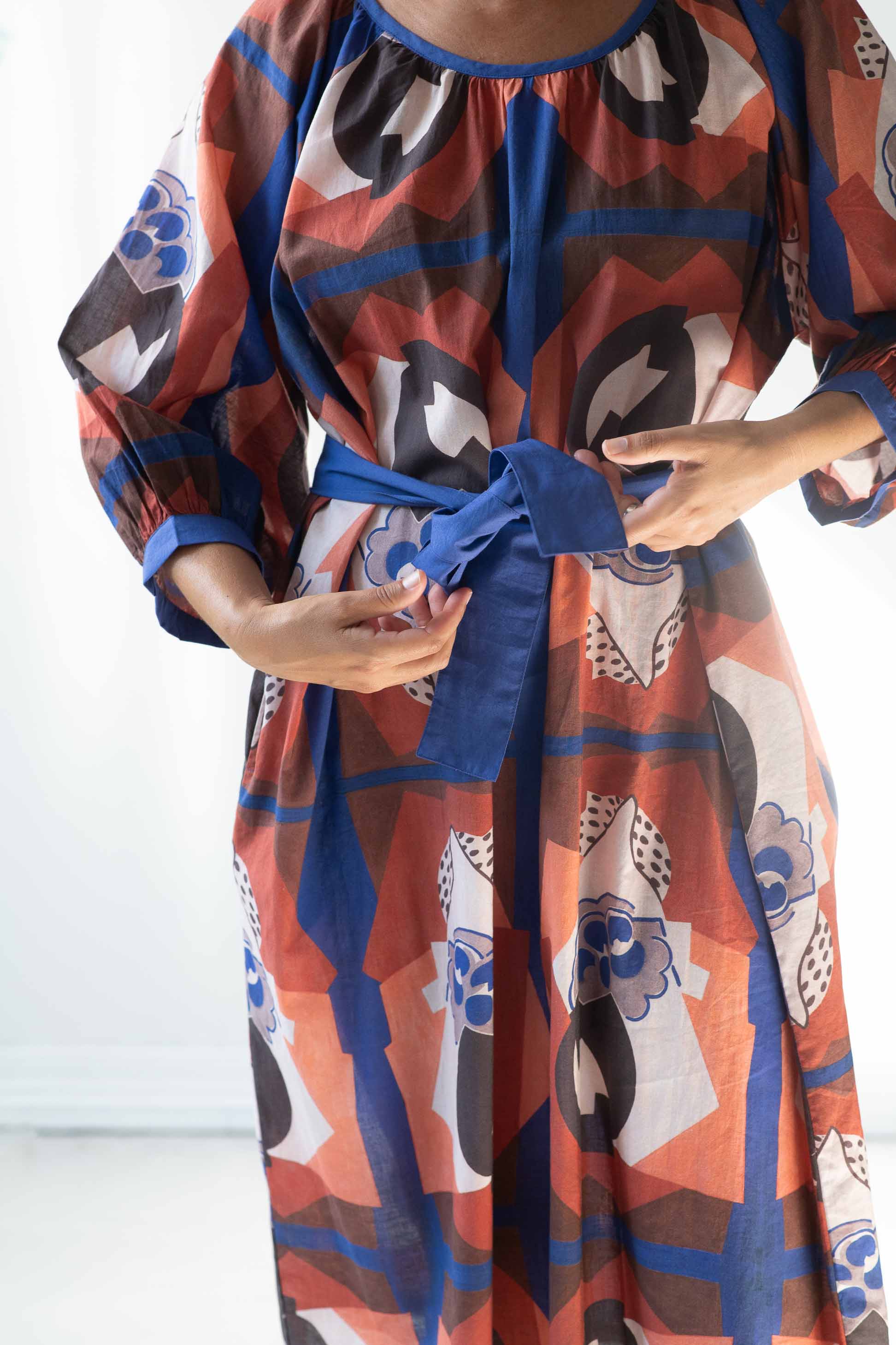 Hetti Dress Composition with blue belt