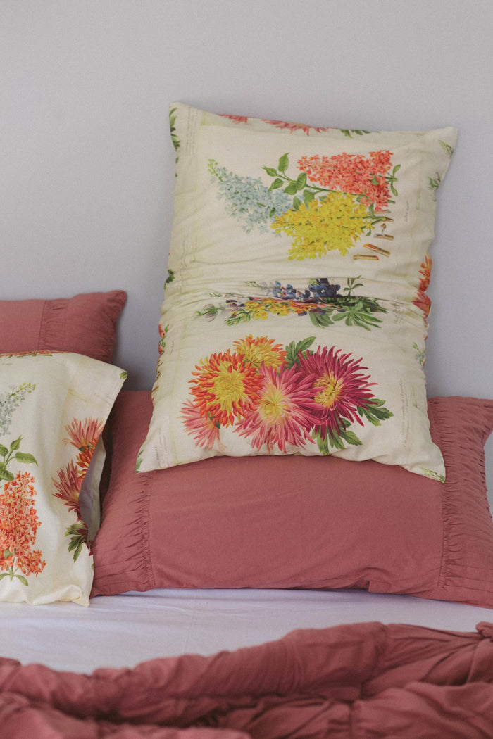 Horticole Rosette Quilt Pillowcase Set - Cedar Floral Print