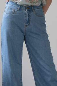 Lucy Jeans light wash denim pants