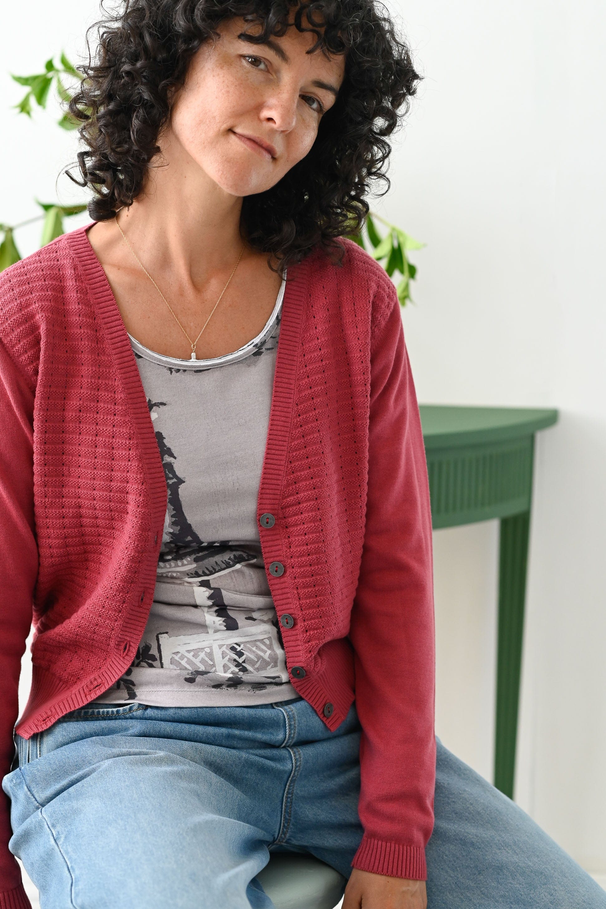 Marin Cardigan Earth Red