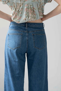 NicoJeans wide-leg jeans, model DSC4322