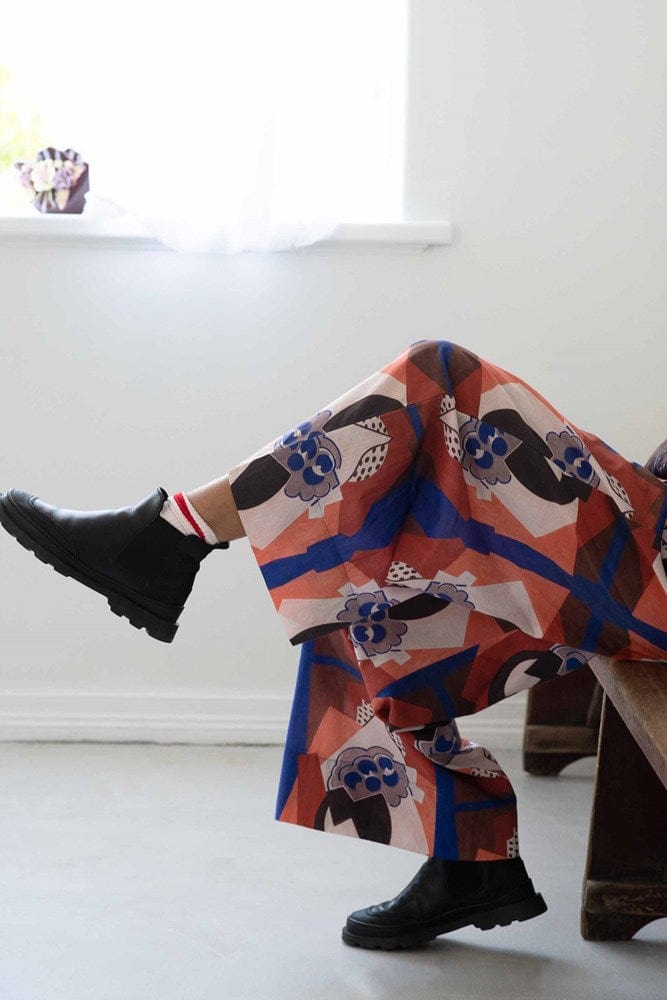 Colorful floral pants & black boots