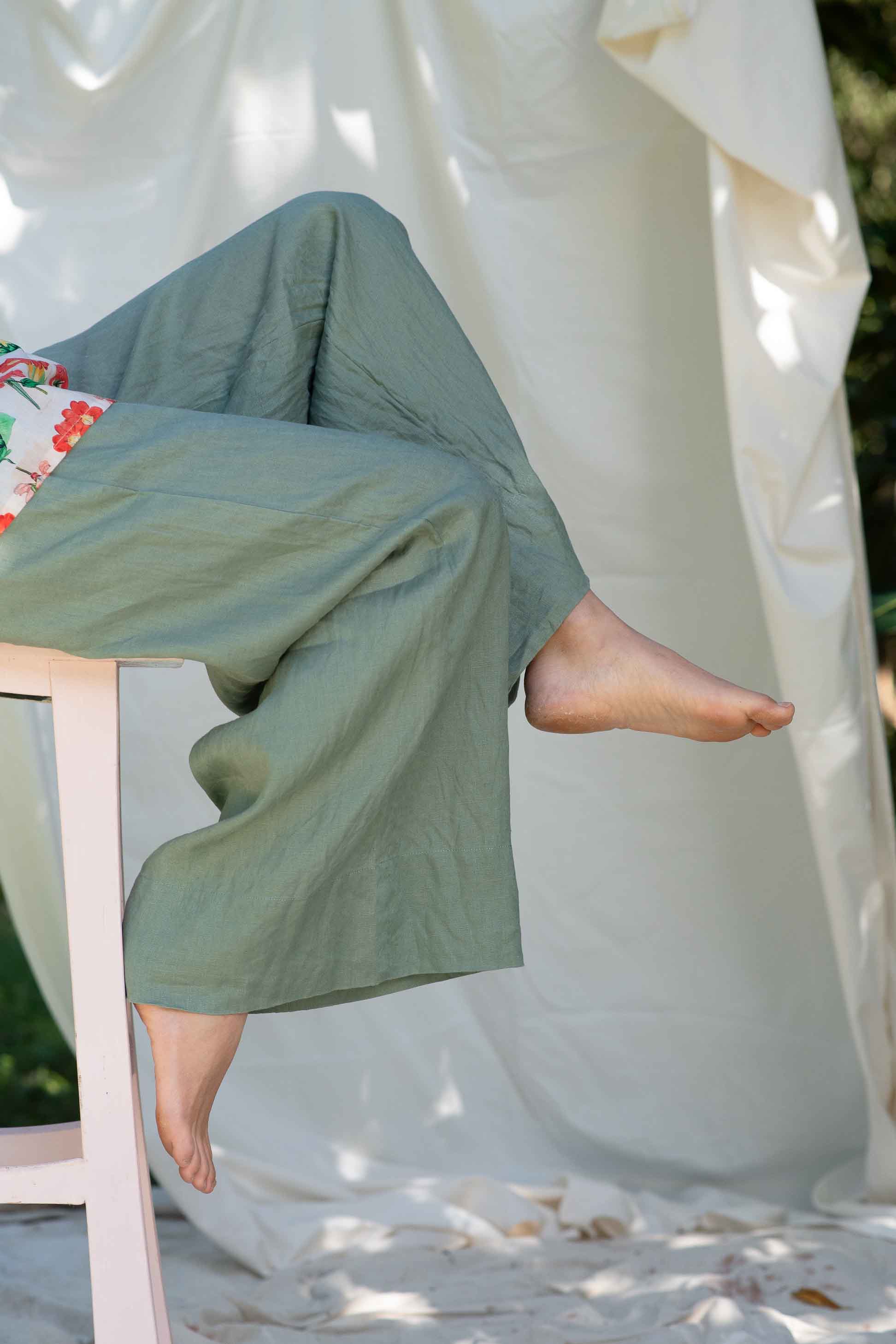 Ollie Mineral Green pants, DSC7551, relaxed fit, seated pose.