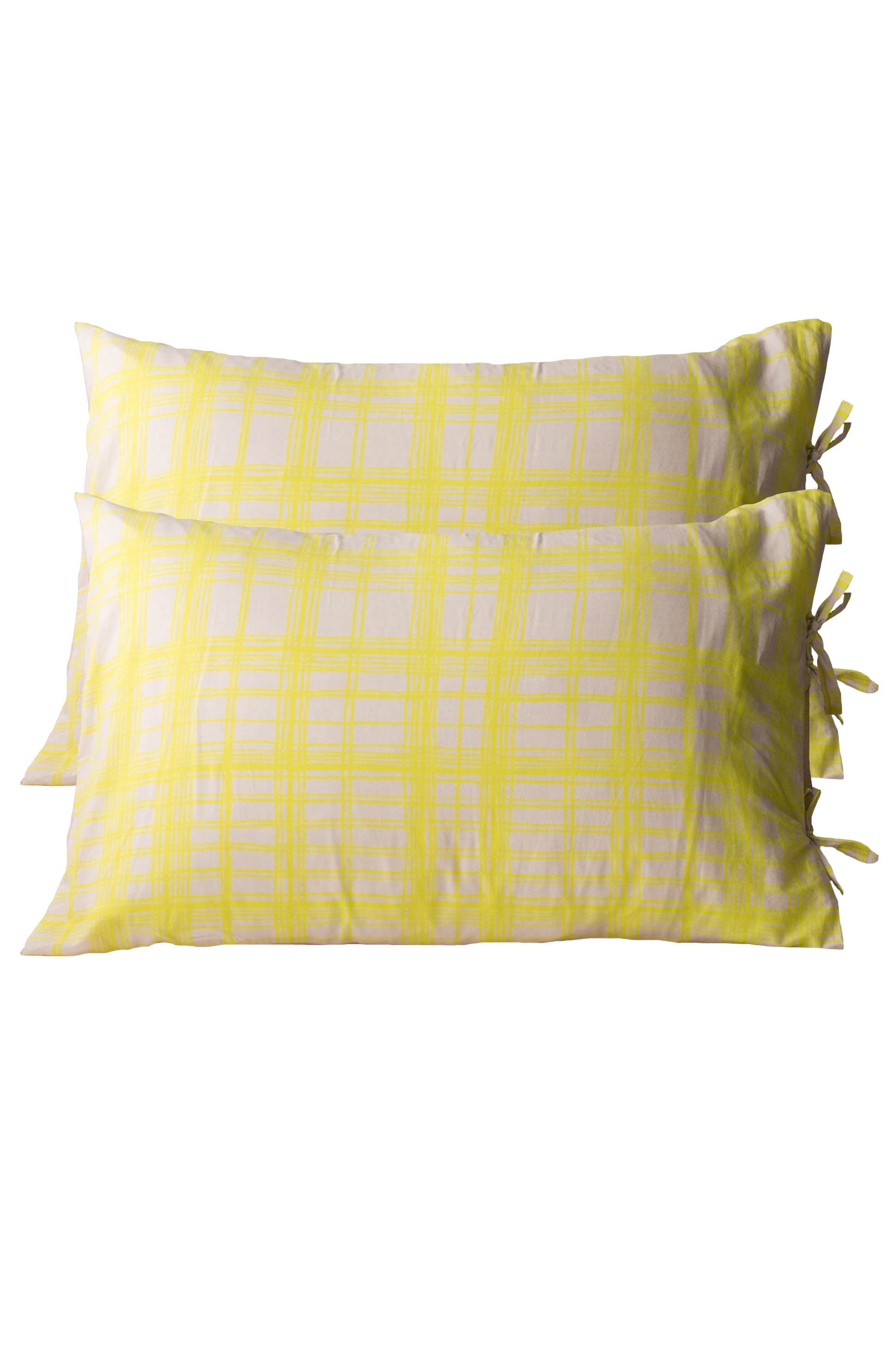 Yellow plaid pillowcase set, back view