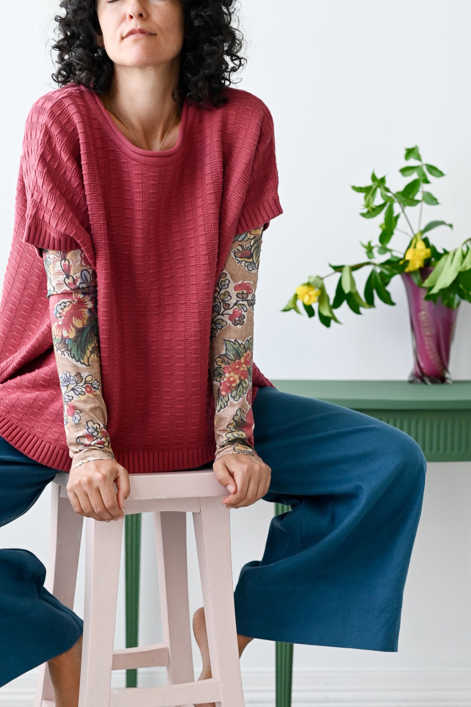 Rennie Vest Earth Red