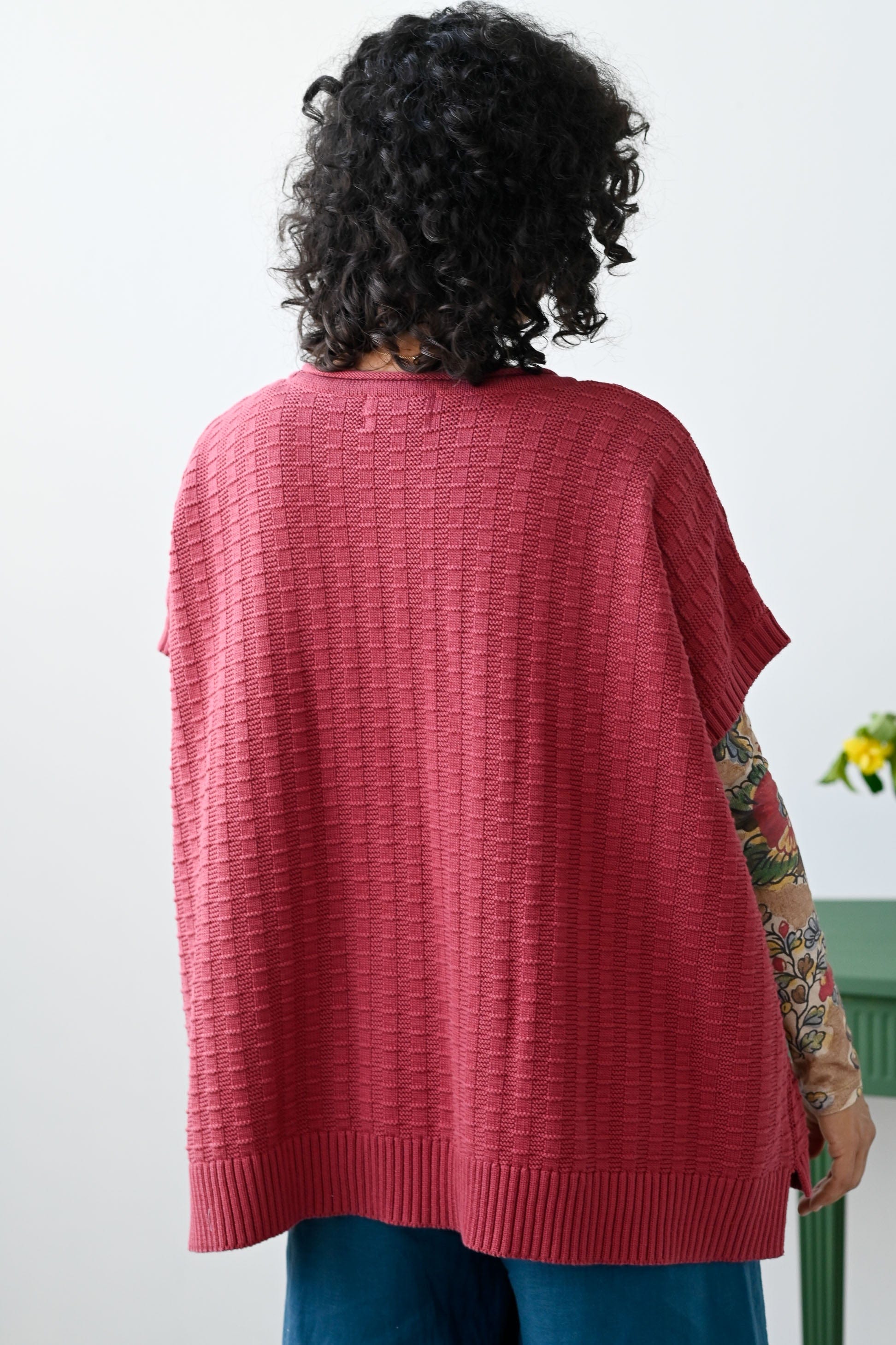 Rennie Vest Earth Red