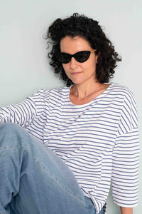 Savannah Midnight Solent Tee, Ollie Denim, woman in sunglasses