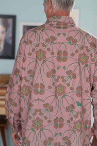 TedTerra in pink floral shirt
