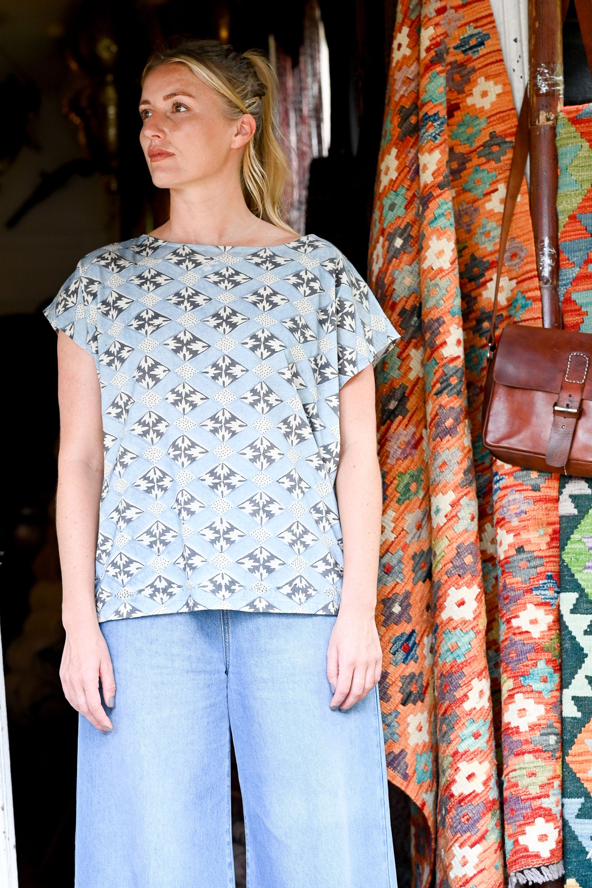 Eleanor Tee Diamond