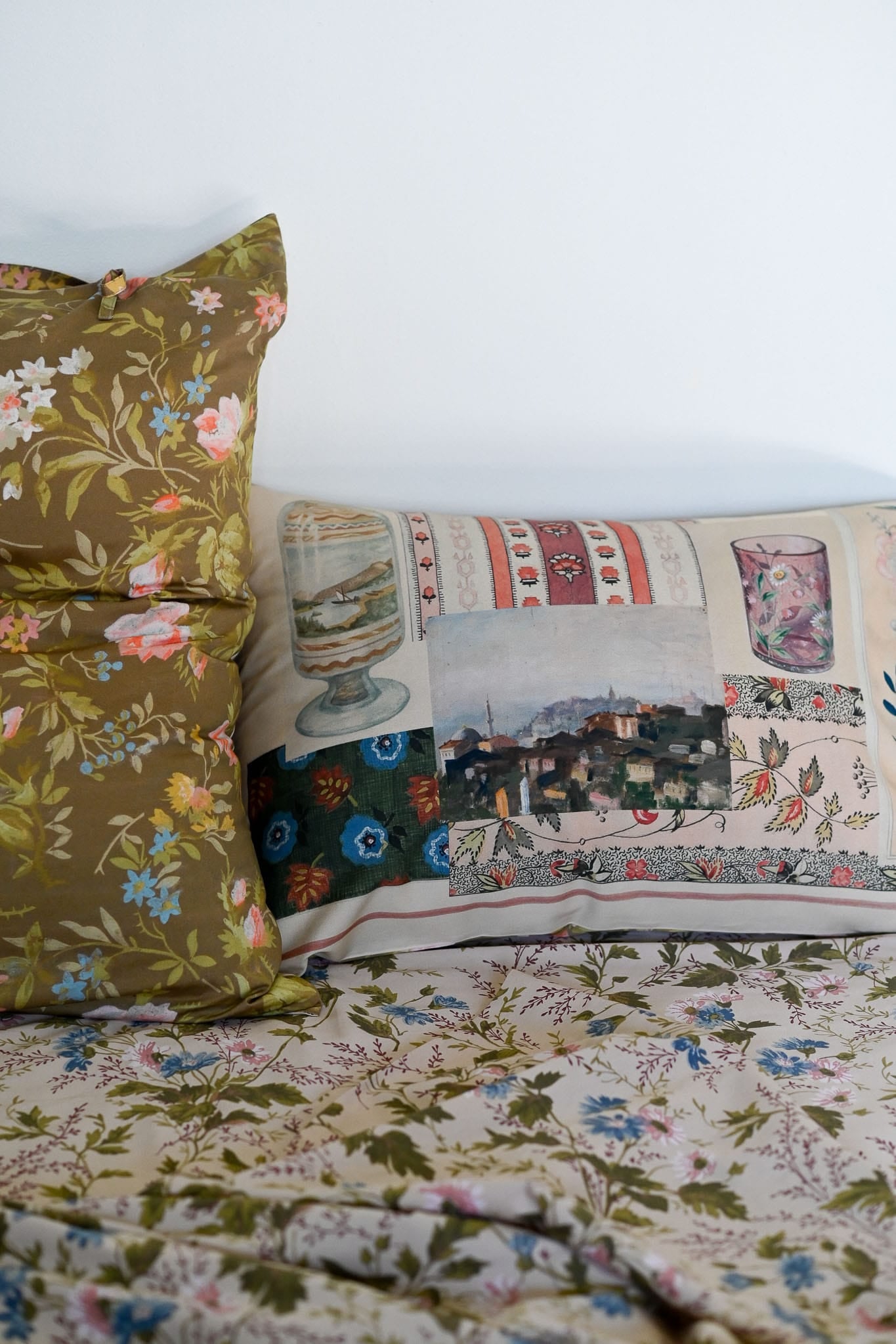 Memento Pillowcase Set