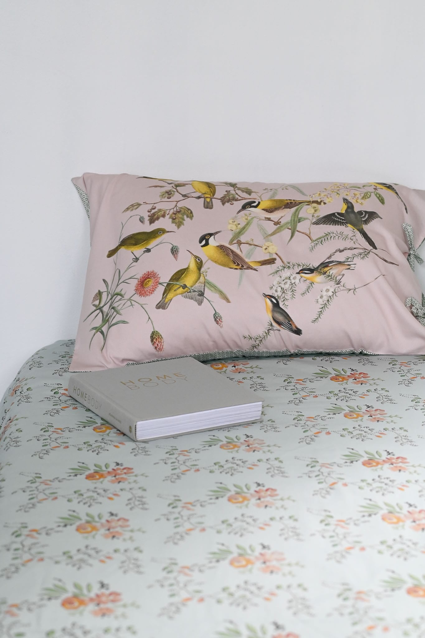 Yellow birds pillowcase set *organic cotton