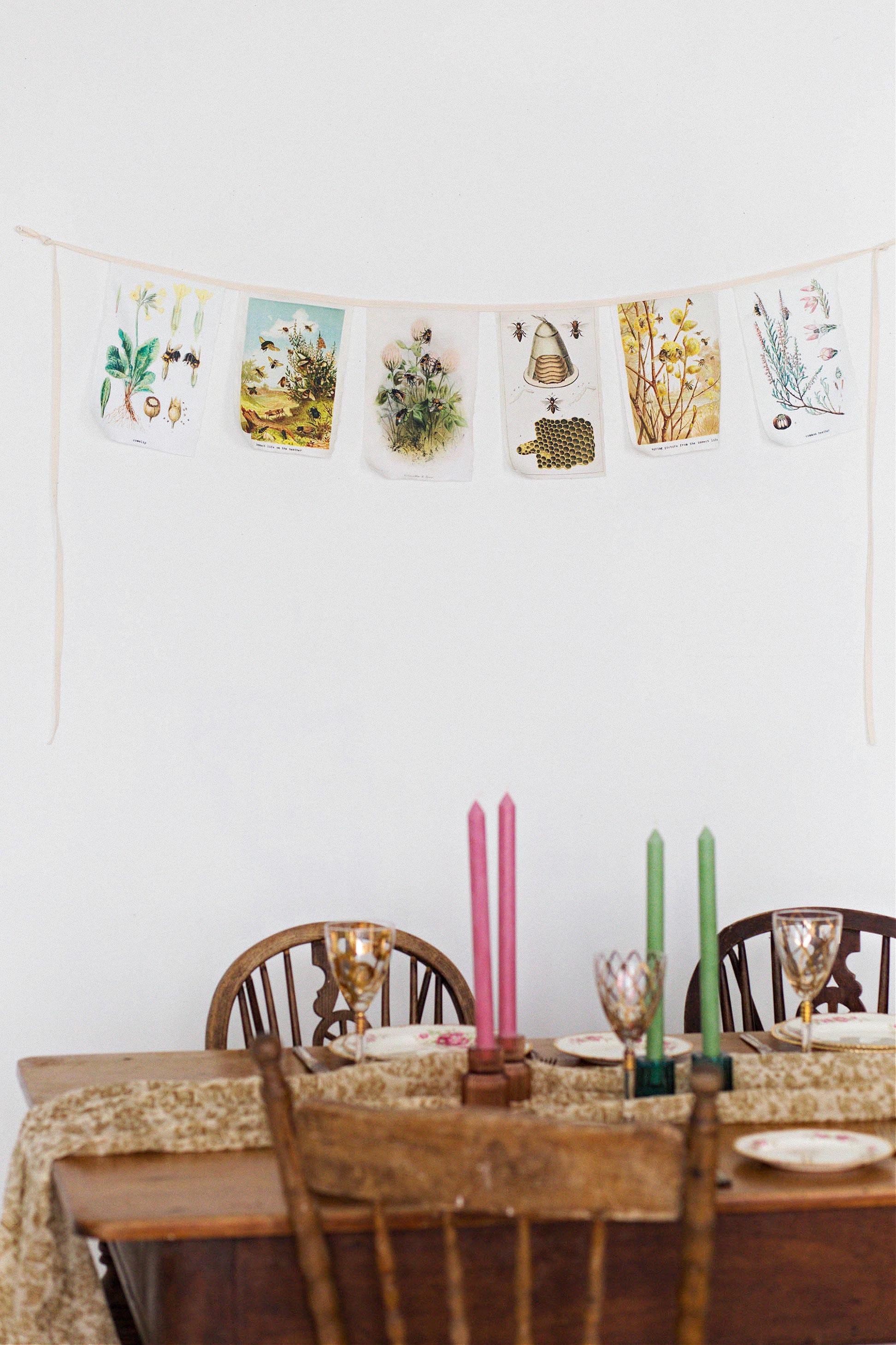 Precious Bees Garland with Arlo & Enzo Candle Holders
